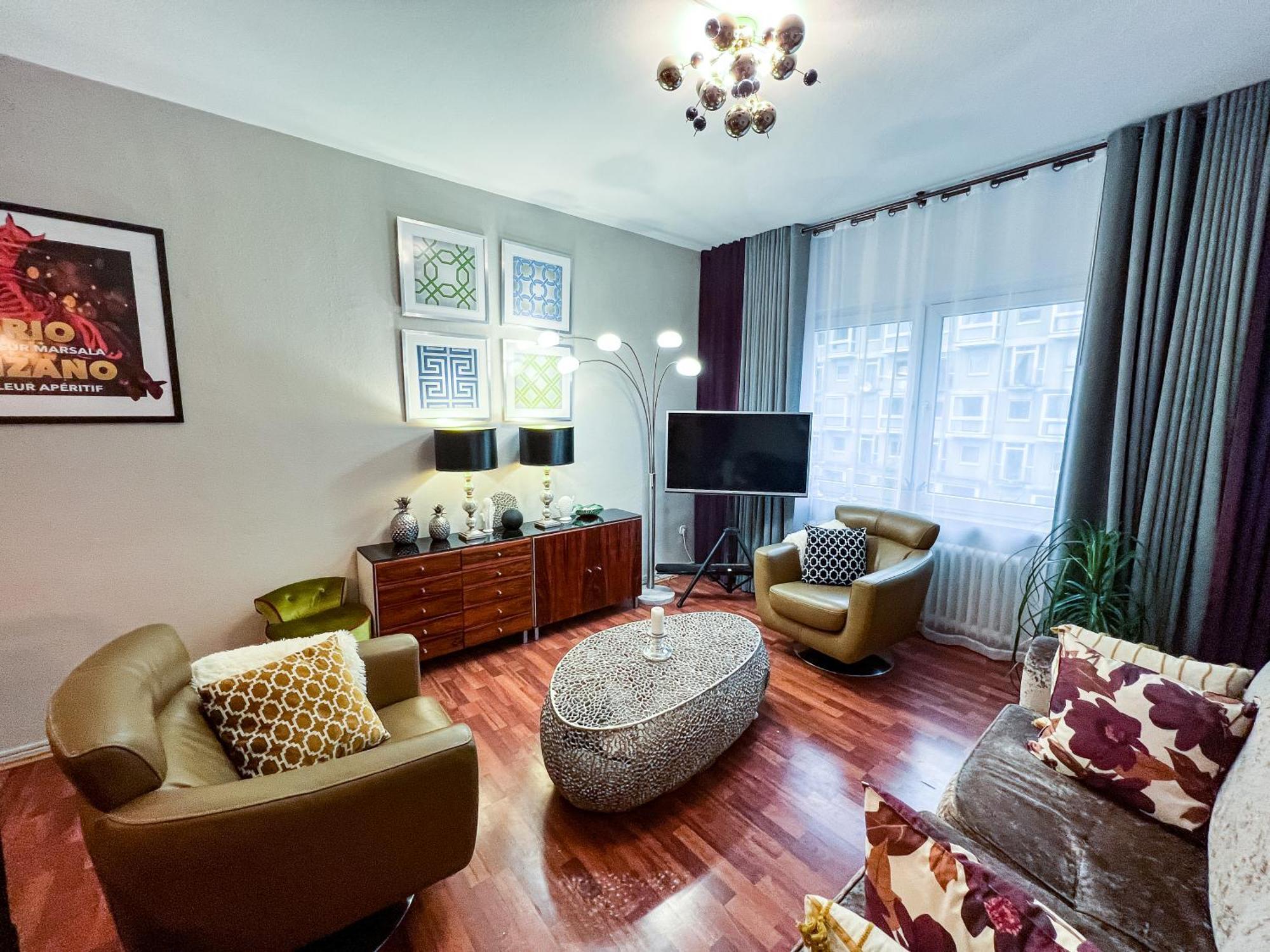 Big, Central And Charming Apartment On Schaafenstrasse Koln Bagian luar foto